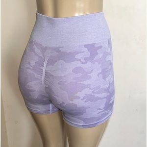 SCRUNCH SPORT CAMO SHORT WOMENS SIZE S